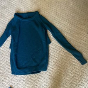 Lululemon teal sweater
